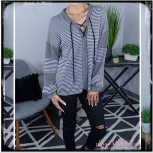 Perfect Storm Black & White Checked Drawstring  Long Sleeve Sweater Pullover NEW